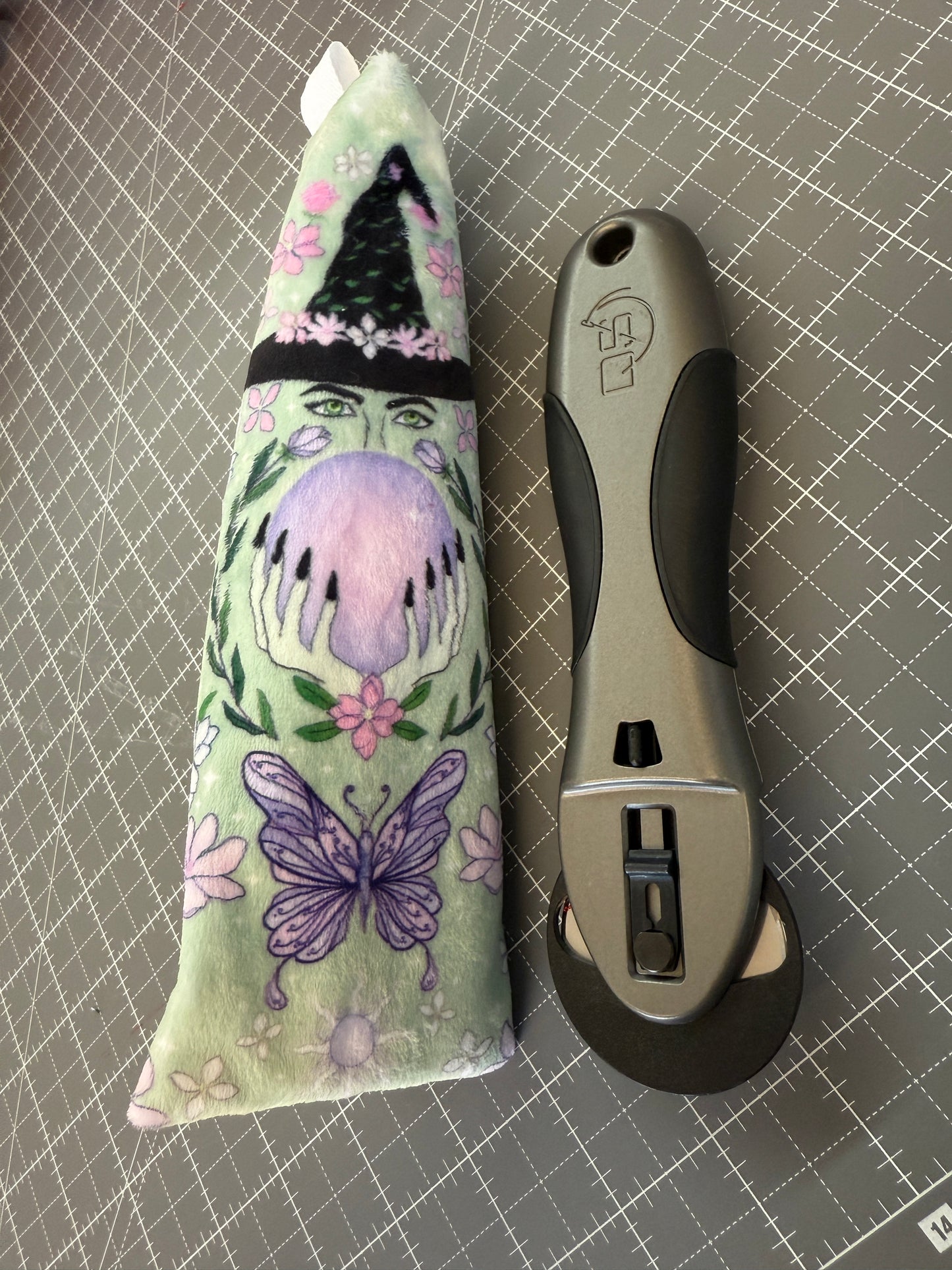 Pinch Me Pouch